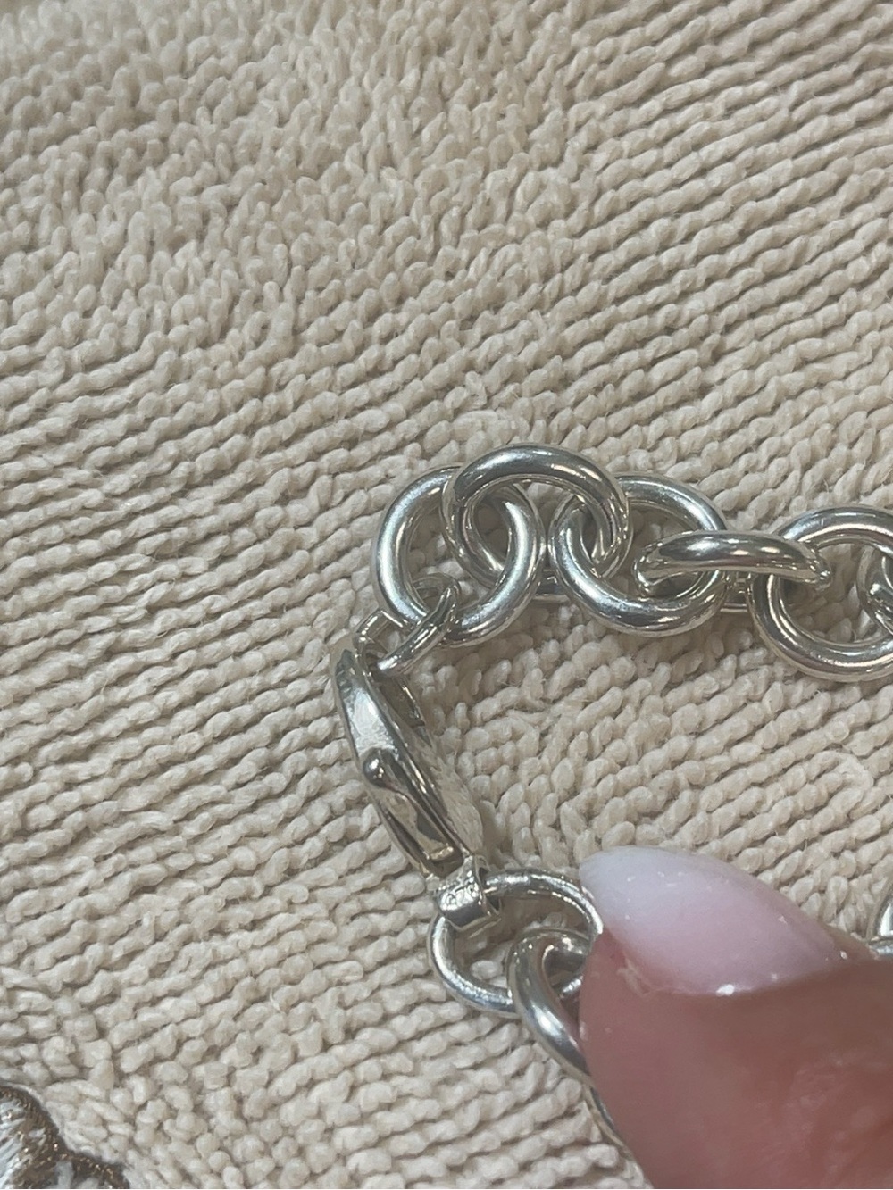Vintage Tiffany and Co. sterling silver 925 Heart Necklace Early 2000’s - Picture 5 of 6